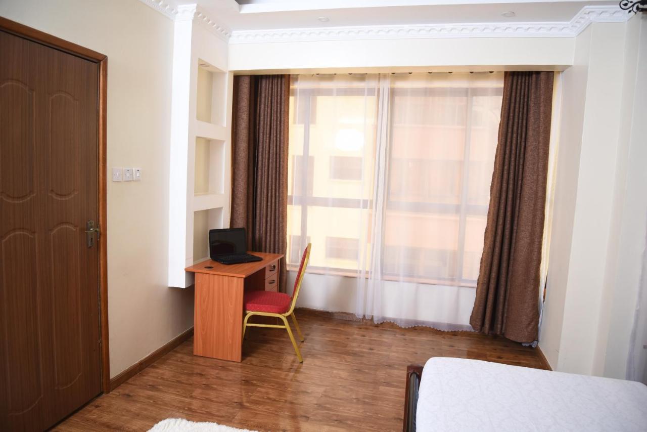 Kandiz Queendom Nairobi Extérieur photo